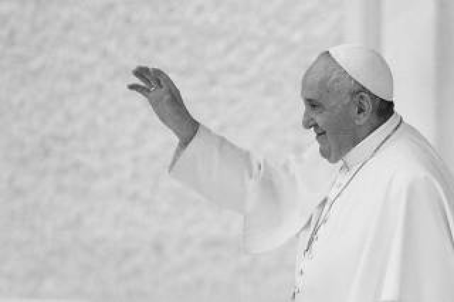 Papa Francisco morre aos 88 anos e deixa legado de fé, humildade e diálogo