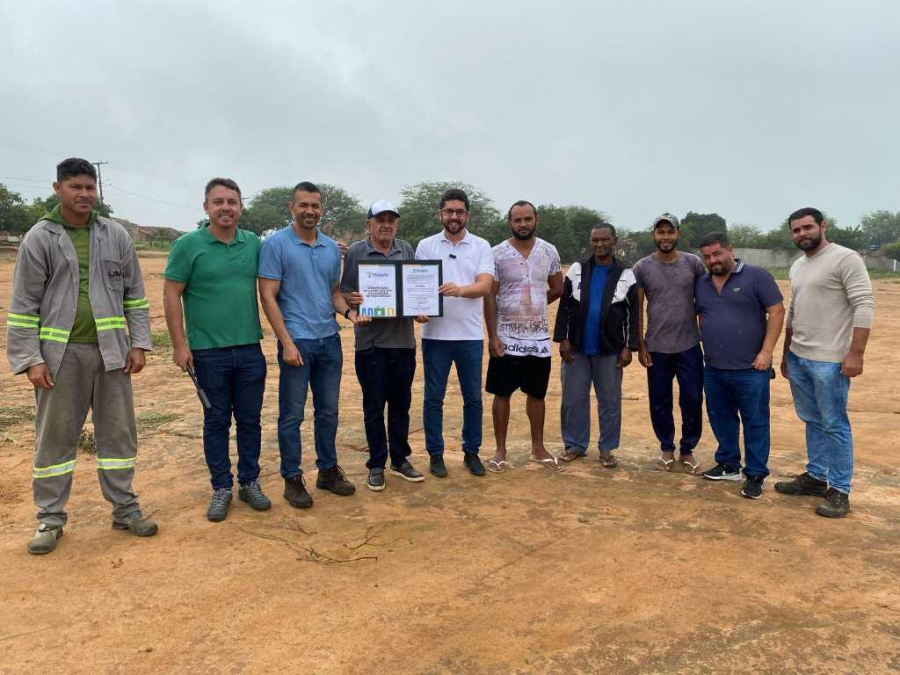 Prefeitura de Filadélfia autoriza construção de campo society no Povoado de Poço d’Água