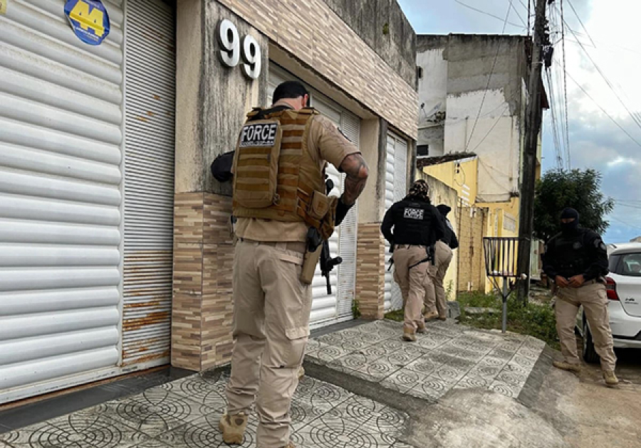 PMs são alvos de operação por duplo homicídio em Campo Formoso