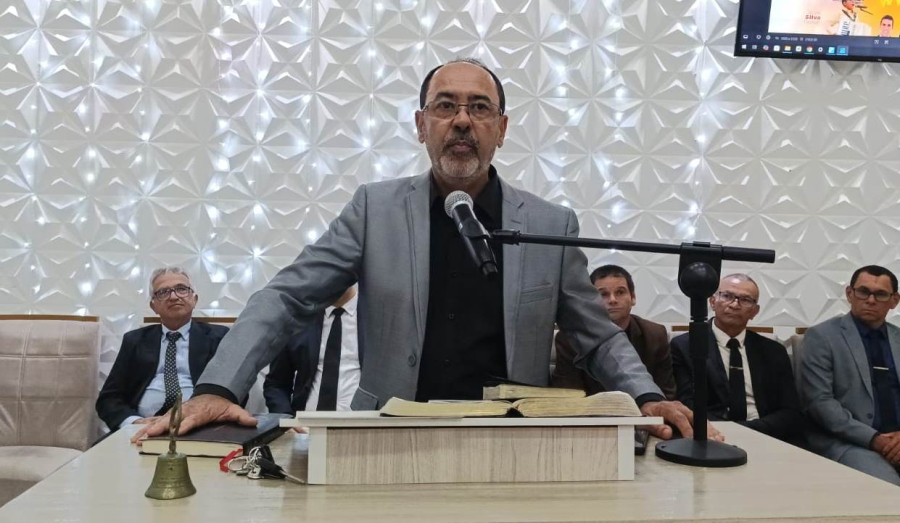 PASTOR GEOVAN PRESTIGIA A ABERTURA DO 1º CONGRESSO UNIFICADO DA ASSEMBLEIA DE DEUS MISSÃO EM FILADÉLFIA E CONVIDA PARA O CELEBRA FILADÉLFIA