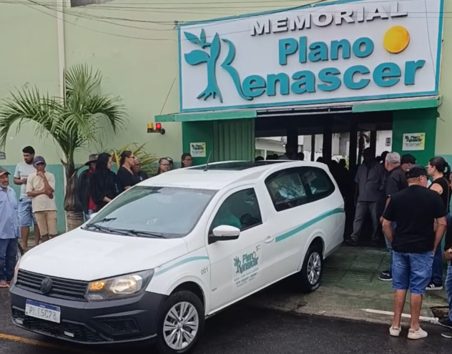 Multidão acompanha último adeus a Luís Carlos Matos em Filadélfia