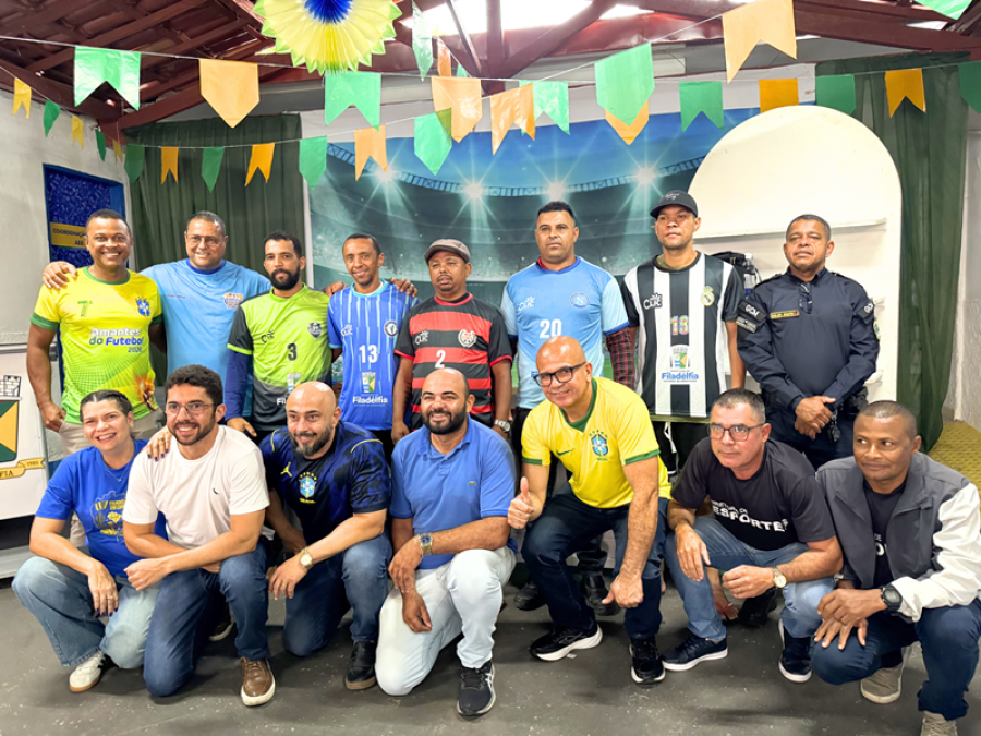 Prefeitura de Filadélfia realiza entrega de uniformes para equipes do Campeonato Municipal 2026