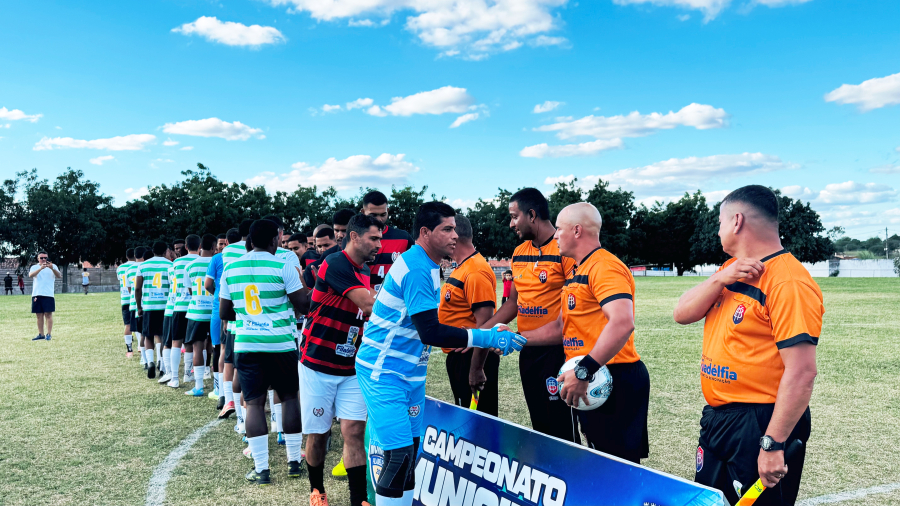 Unidos do Bairro Novo e Real Filadélfia garantem vaga nas semifinais do Campeonato Municipal 2026 em tarde histórica no Estádio Adjacy Lopes
