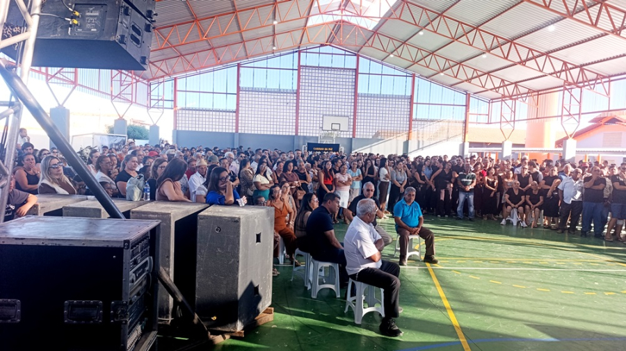 Filadélfia presta a última homenagem ao ex-prefeito João Luiz Maia em uma despedida marcada pela emoção